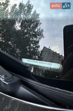 Позашляховик / Кросовер Audi Q7 2013 в 