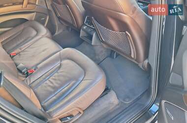 Внедорожник / Кроссовер Audi Q7 2011 в 