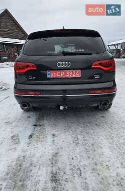 Внедорожник / Кроссовер Audi Q7 2012 в 