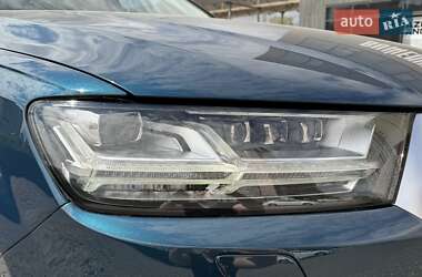 Внедорожник / Кроссовер Audi Q7 2017 в 