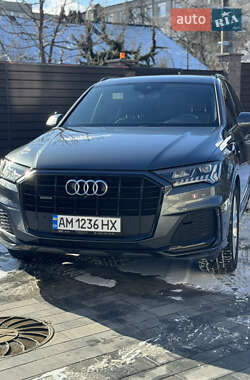 Внедорожник / Кроссовер Audi Q7 2021 в Житомире