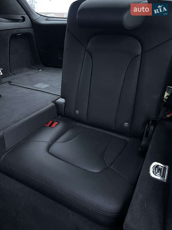 Внедорожник / Кроссовер Audi Q7 2013 в Харькове