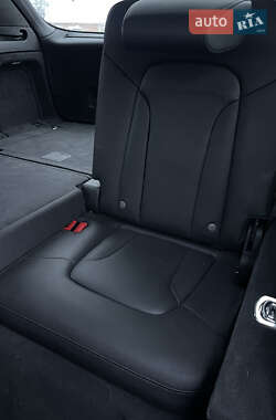 Внедорожник / Кроссовер Audi Q7 2013 в 