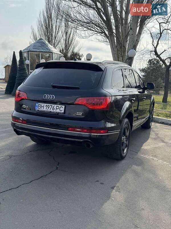 Внедорожник / Кроссовер Audi Q7 2012 в Одессе