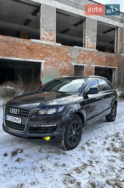 Внедорожник / Кроссовер Audi Q7 2006 в Надворной