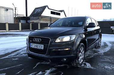 Внедорожник / Кроссовер Audi Q7 2009 в Надворной