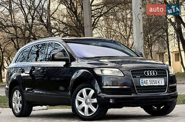 Внедорожник / Кроссовер Audi Q7 2007 в Одессе