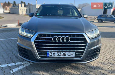 Внедорожник / Кроссовер Audi Q7 2016 в Хмельницком