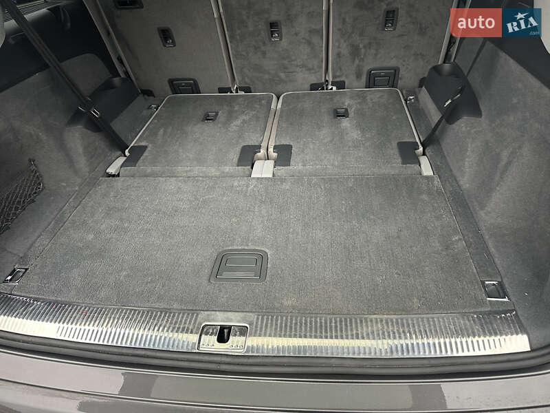 Позашляховик / Кросовер Audi Q7 2018 в Запоріжжі