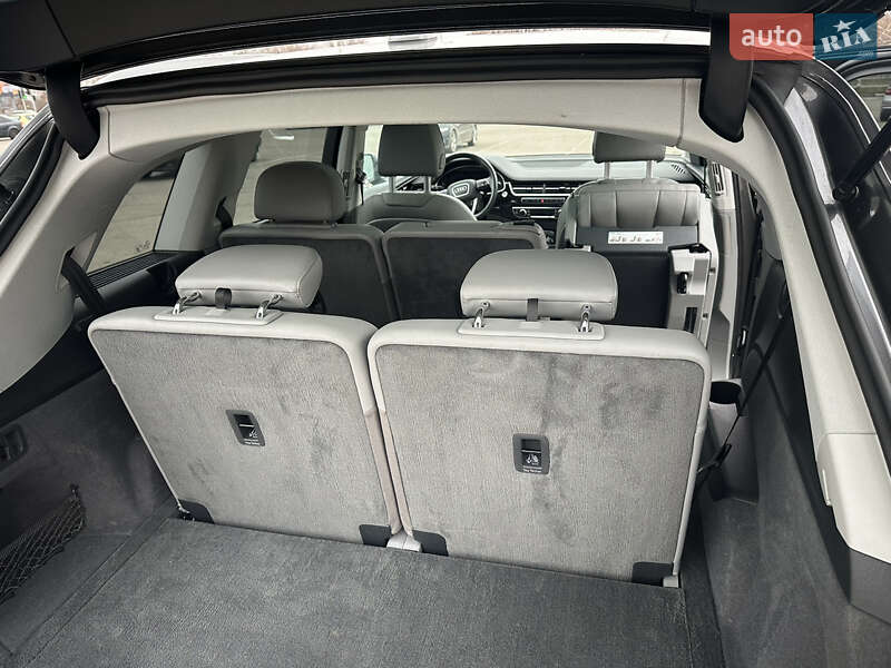 Позашляховик / Кросовер Audi Q7 2018 в Запоріжжі