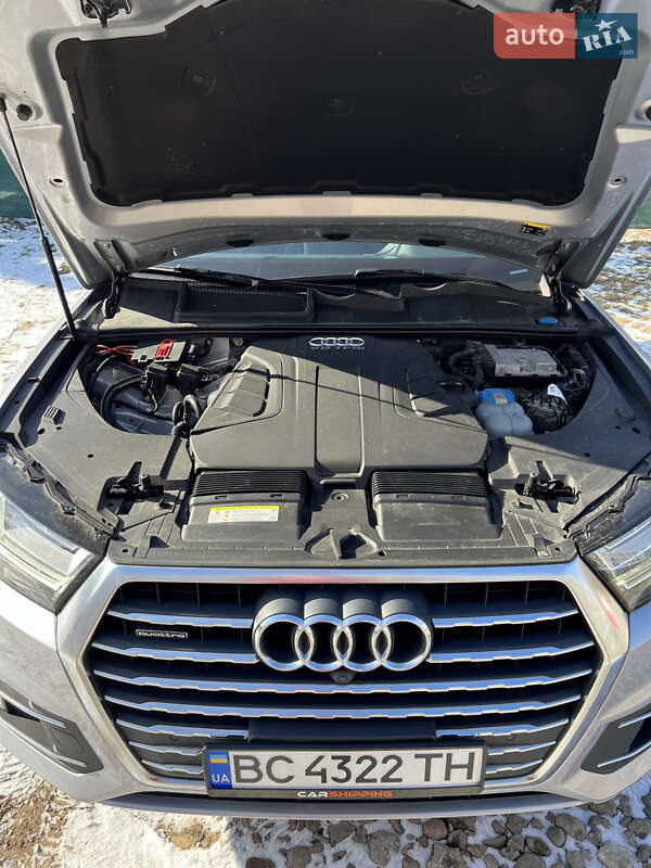 Позашляховик / Кросовер Audi Q7 2016 в Тернополі