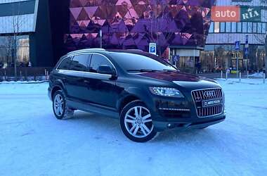 Позашляховик / Кросовер Audi Q7 2011 в Києві