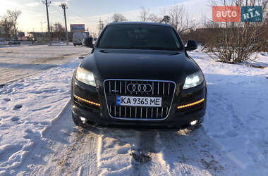 Позашляховик / Кросовер Audi Q7 2007 в 