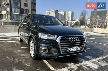 Позашляховик / Кросовер Audi Q7 2016 в Києві