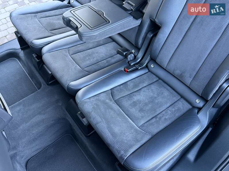 Внедорожник / Кроссовер Audi Q7 2020 в Ровно