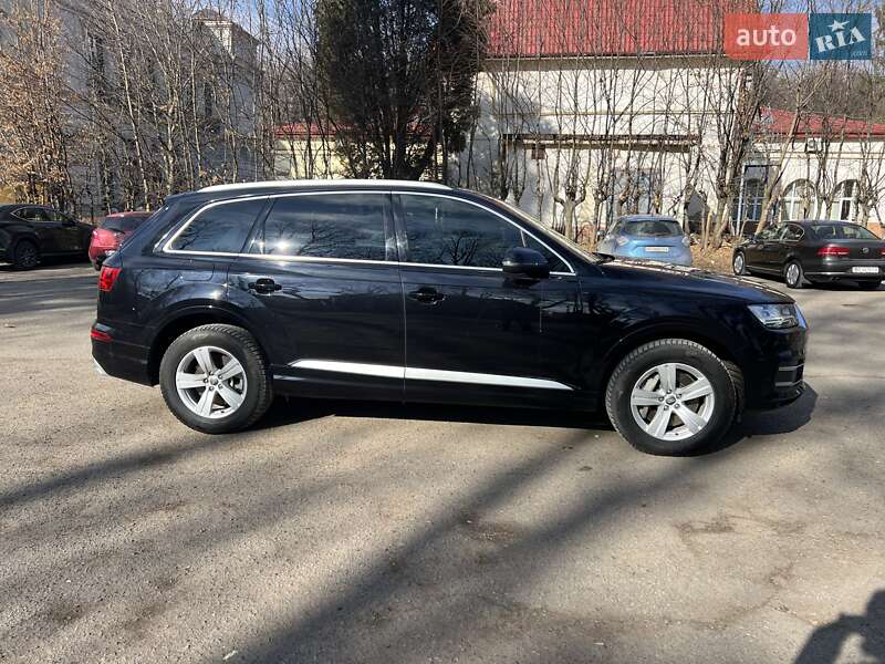 Позашляховик / Кросовер Audi Q7 2019 в Львові фото 14 Позашляховик / Кросовер Audi Q7 2019 в Львові