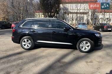 Внедорожник / Кроссовер Audi Q7 2019 в 