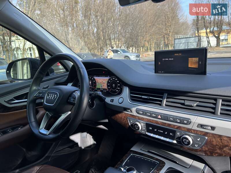 Позашляховик / Кросовер Audi Q7 2019 в Львові фото 20 Позашляховик / Кросовер Audi Q7 2019 в Львові