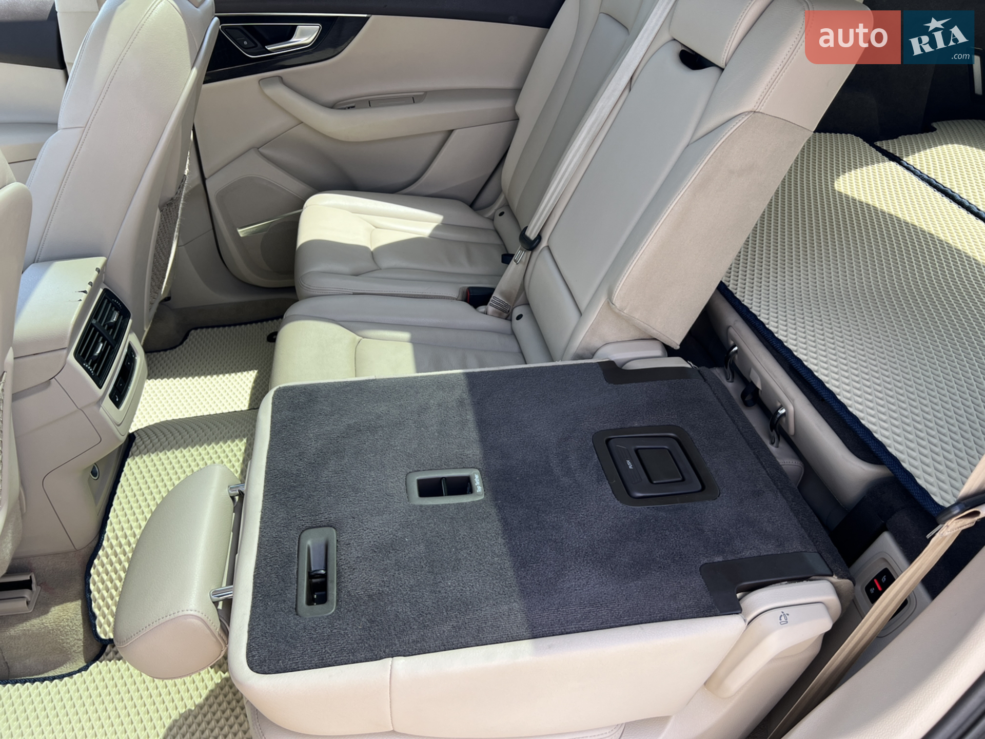 2017 Audi Q7 - мініатюра 15
