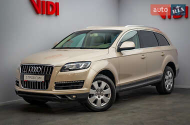 Внедорожник / Кроссовер Audi Q7 2013 в Киеве