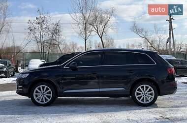 Позашляховик / Кросовер Audi Q7 2016 в Києві