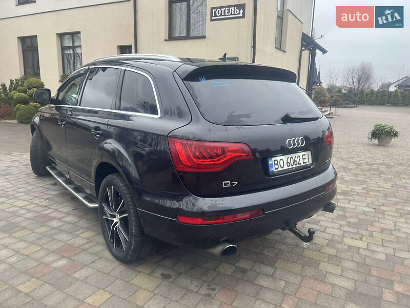 Позашляховик / Кросовер Audi Q7 2006 в Стрию
