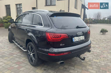 Позашляховик / Кросовер Audi Q7 2006 в 