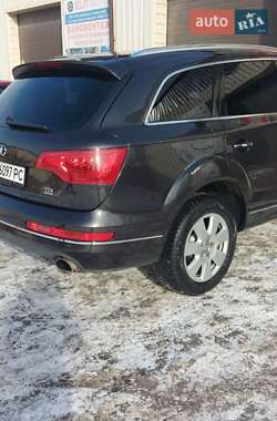 Внедорожник / Кроссовер Audi Q7 2014 в Павлограде