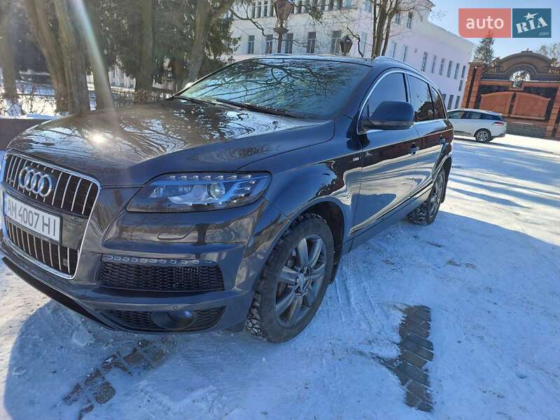 Внедорожник / Кроссовер Audi Q7 2007 в Звягеле