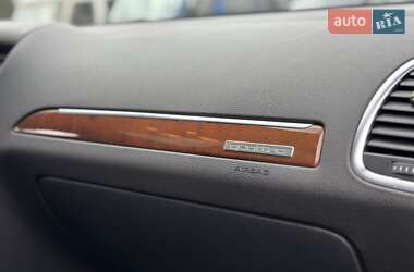 Внедорожник / Кроссовер Audi Q7 2014 в 