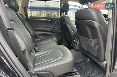 Внедорожник / Кроссовер Audi Q7 2014 в 