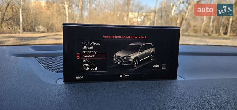 Позашляховик / Кросовер Audi Q7 2016 в Вінниці