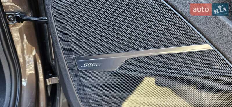 Позашляховик / Кросовер Audi Q7 2016 в Вінниці