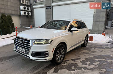 Внедорожник / Кроссовер Audi Q7 2016 в Киеве