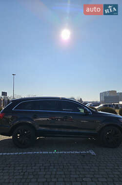 Audi Q7 2010 Audi Q7 2010