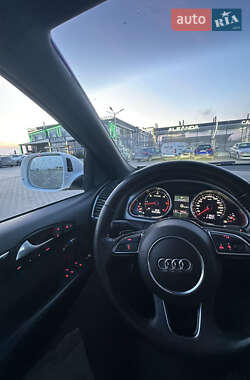 Внедорожник / Кроссовер Audi Q7 2012 в 