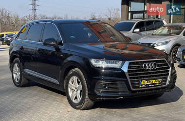 Audi Q7 2016