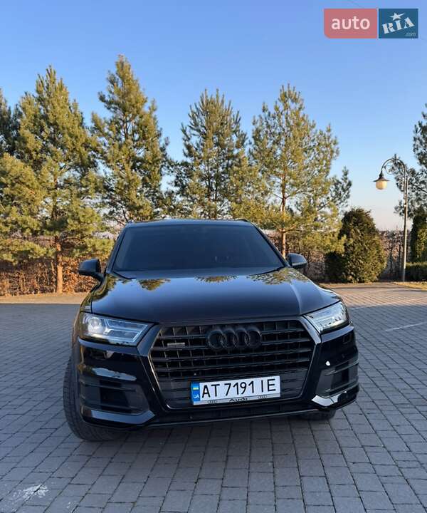 Внедорожник / Кроссовер Audi Q7 2018 в Ивано-Франковске