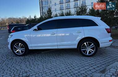 Внедорожник / Кроссовер Audi Q7 2015 в 