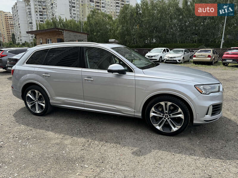 Внедорожник / Кроссовер Audi Q7 2020 в Киеве фото 3 Внедорожник / Кроссовер Audi Q7 2020 в Киеве