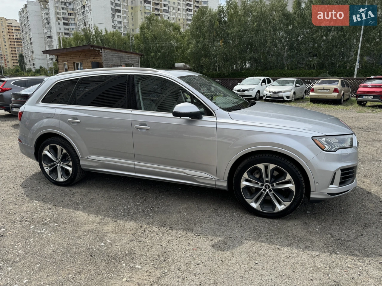 2020 Audi Q7 - мініатюра 16