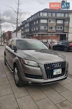 Audi Q7 2010 Audi Q7 2010