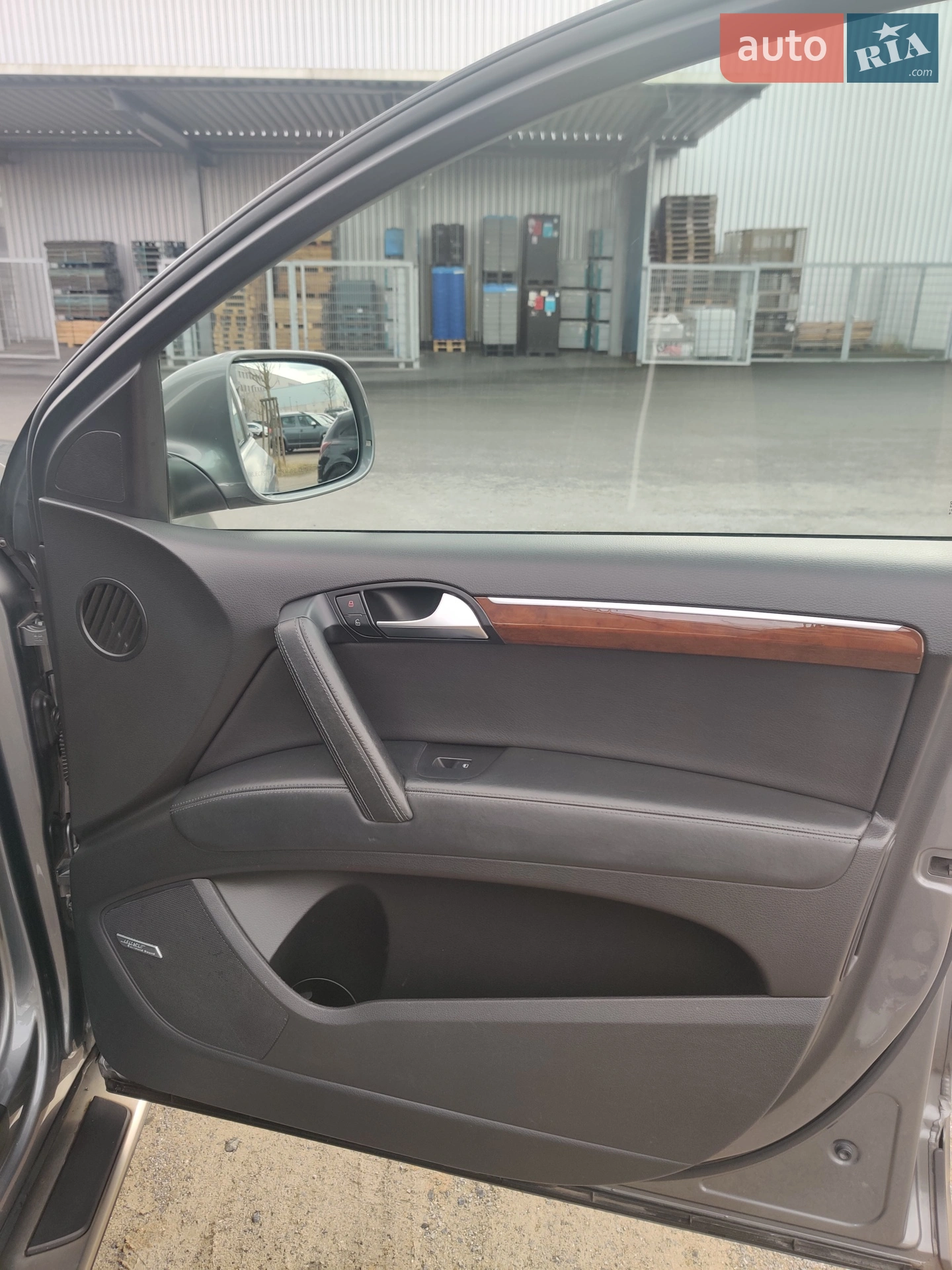 2010 Audi Q7 - мініатюра 25