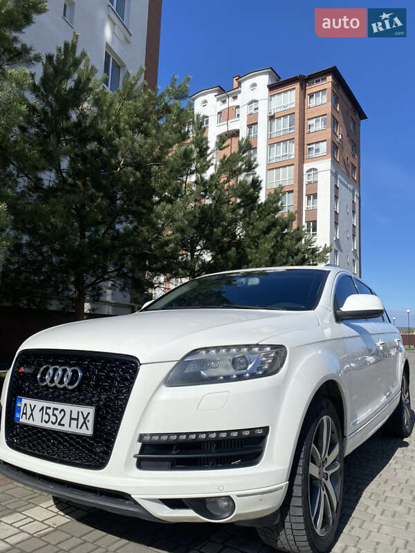 Audi Q7 2010