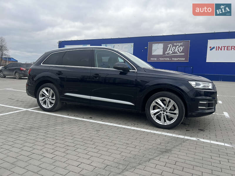 Внедорожник / Кроссовер Audi Q7 2017 в Тернополе