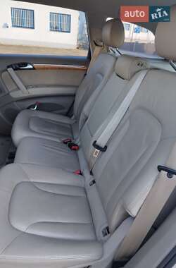 Внедорожник / Кроссовер Audi Q7 2007 в 