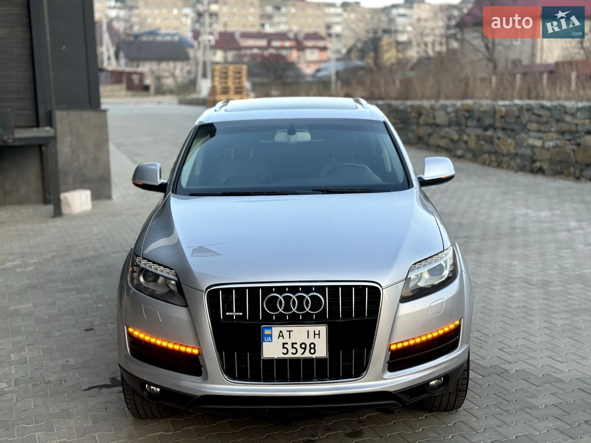 2011 Audi Q7 - мініатюра 2