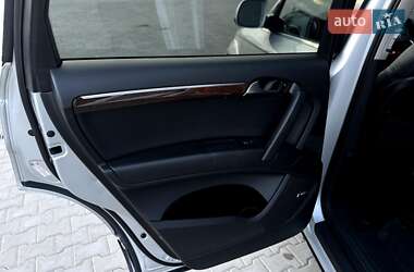 Внедорожник / Кроссовер Audi Q7 2011 в 
