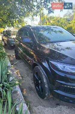 Внедорожник / Кроссовер Audi Q7 2013 в 