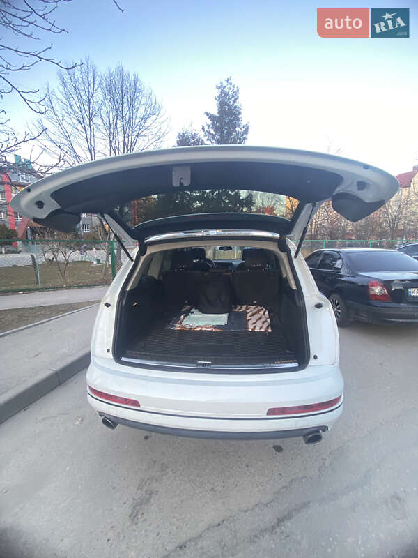 Внедорожник / Кроссовер Audi Q7 2015 в Львове